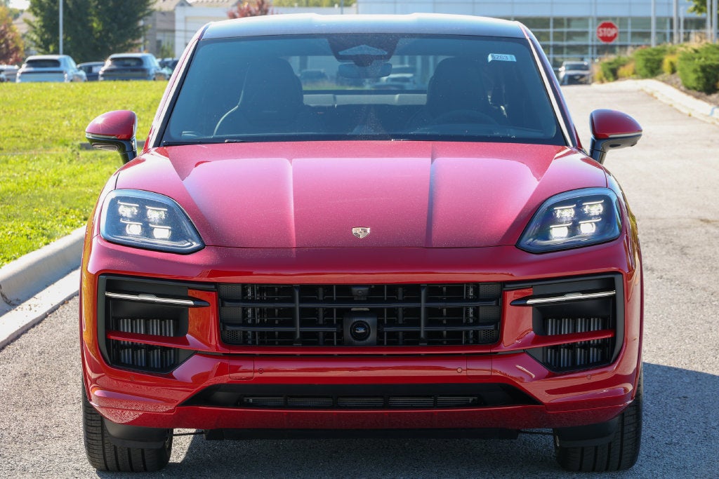 2026 Porsche Cayenne Coupe GTS