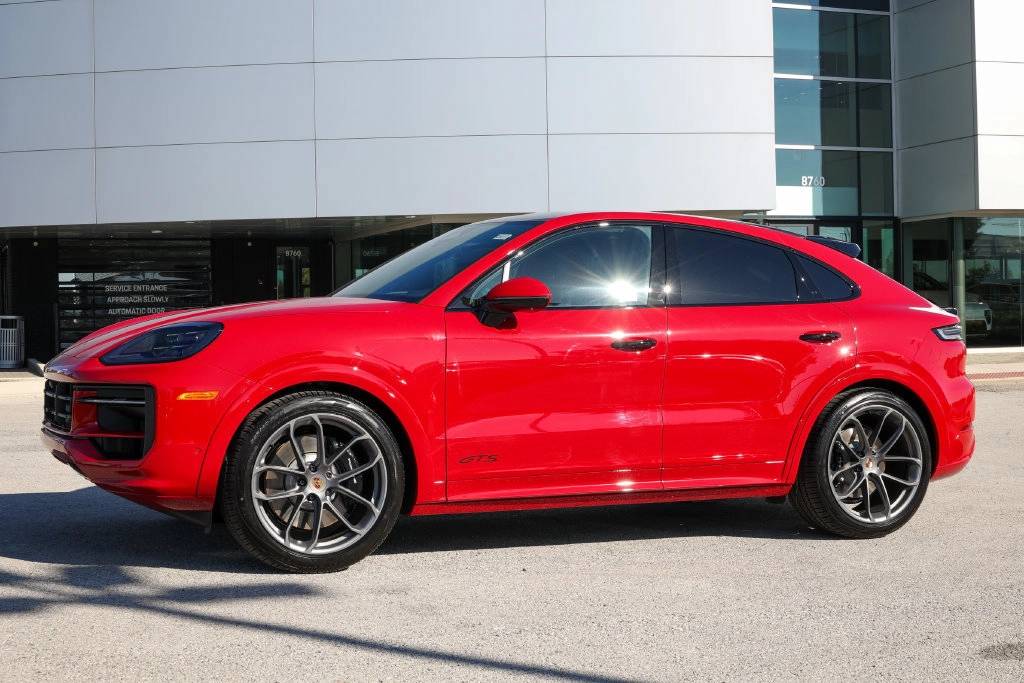 2026 Porsche Cayenne Coupe GTS