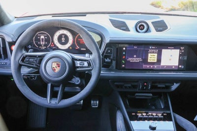 2026 Porsche Cayenne Coupe GTS