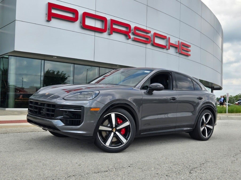 2025 Porsche Cayenne Coupe GTS