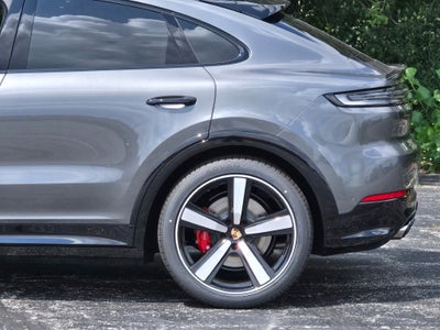 2025 Porsche Cayenne Coupe GTS
