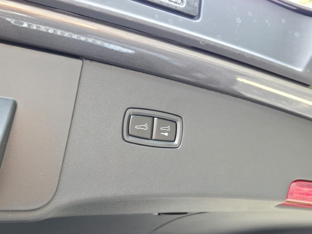 2025 Porsche Cayenne Coupe GTS