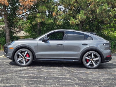 2025 Porsche Cayenne Coupe GTS