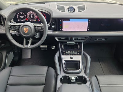 2025 Porsche Cayenne Coupe GTS