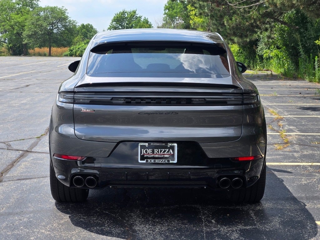2025 Porsche Cayenne Coupe GTS