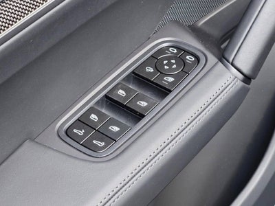 2025 Porsche Cayenne Coupe GTS