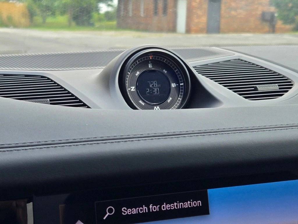 2025 Porsche Cayenne Coupe GTS