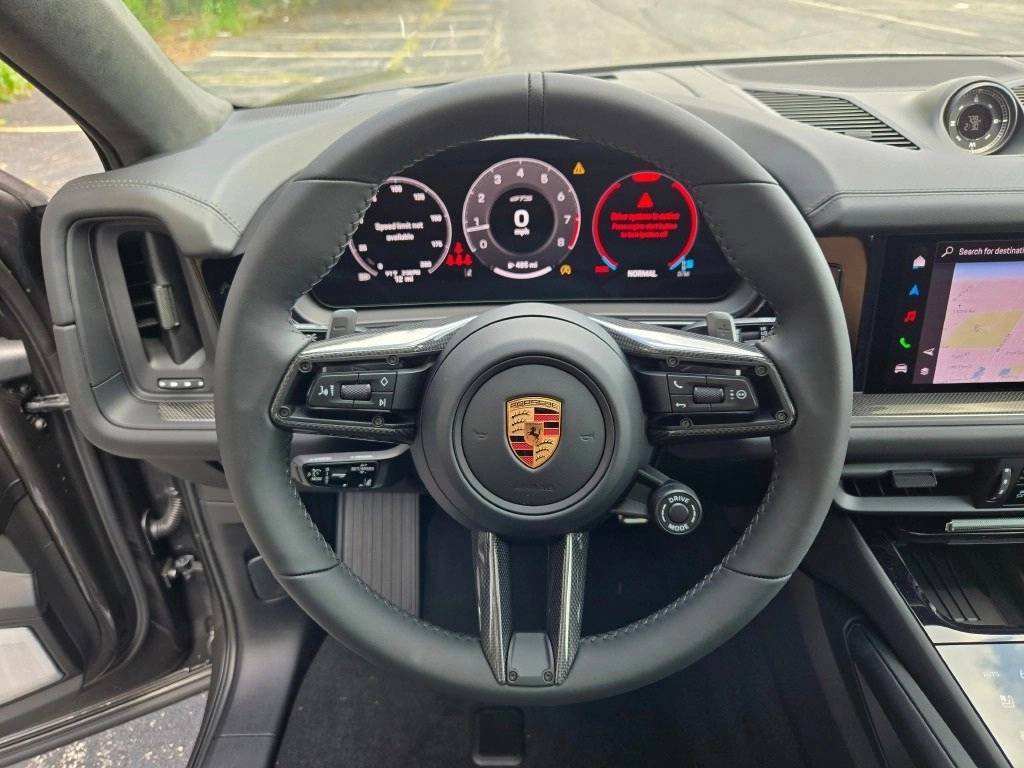 2025 Porsche Cayenne Coupe GTS