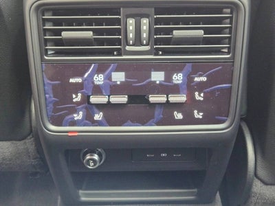 2025 Porsche Cayenne Coupe GTS