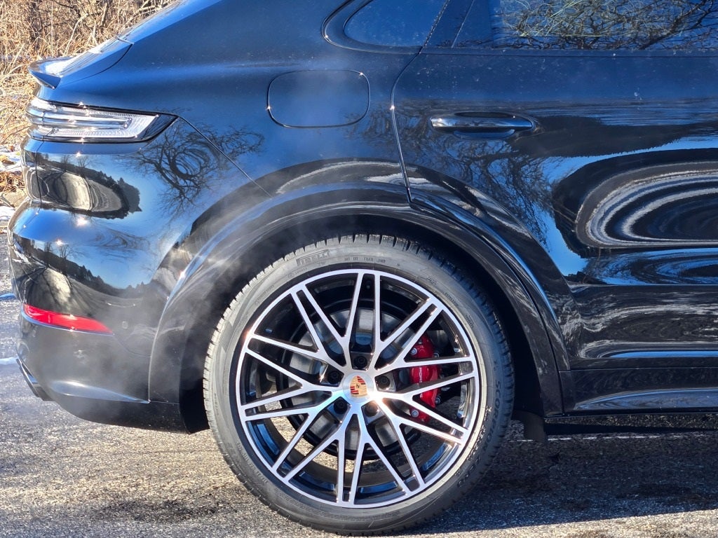 2026 Porsche Cayenne Coupe GTS