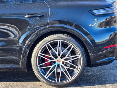 2026 Porsche Cayenne Coupe GTS