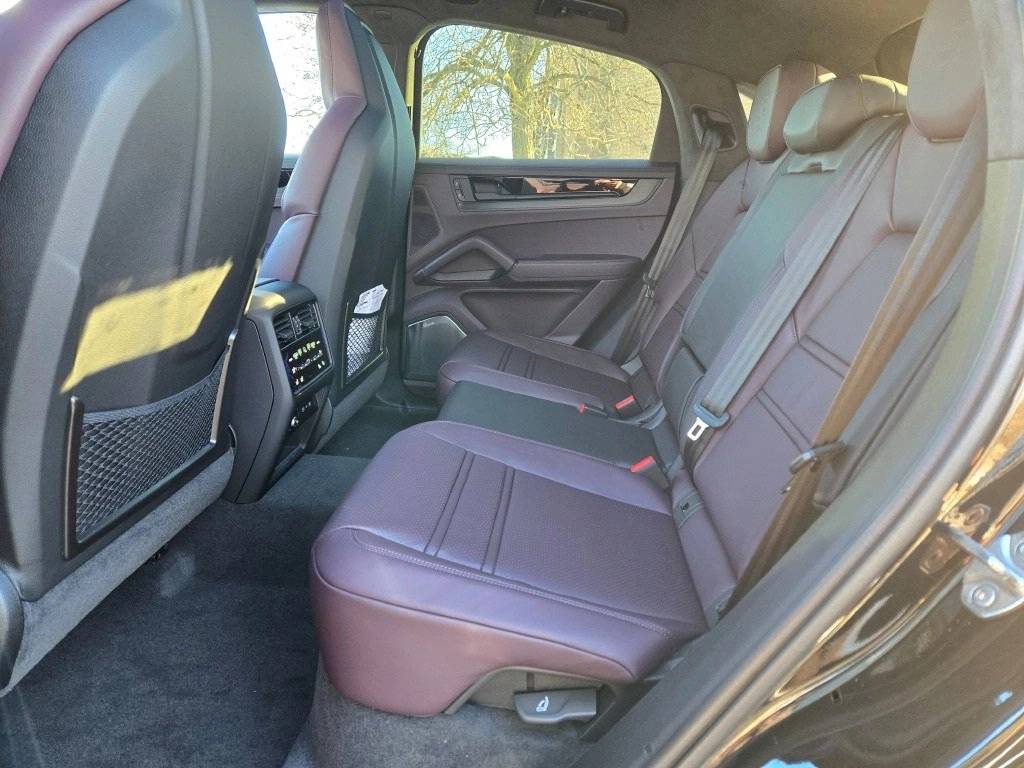 2026 Porsche Cayenne Coupe GTS