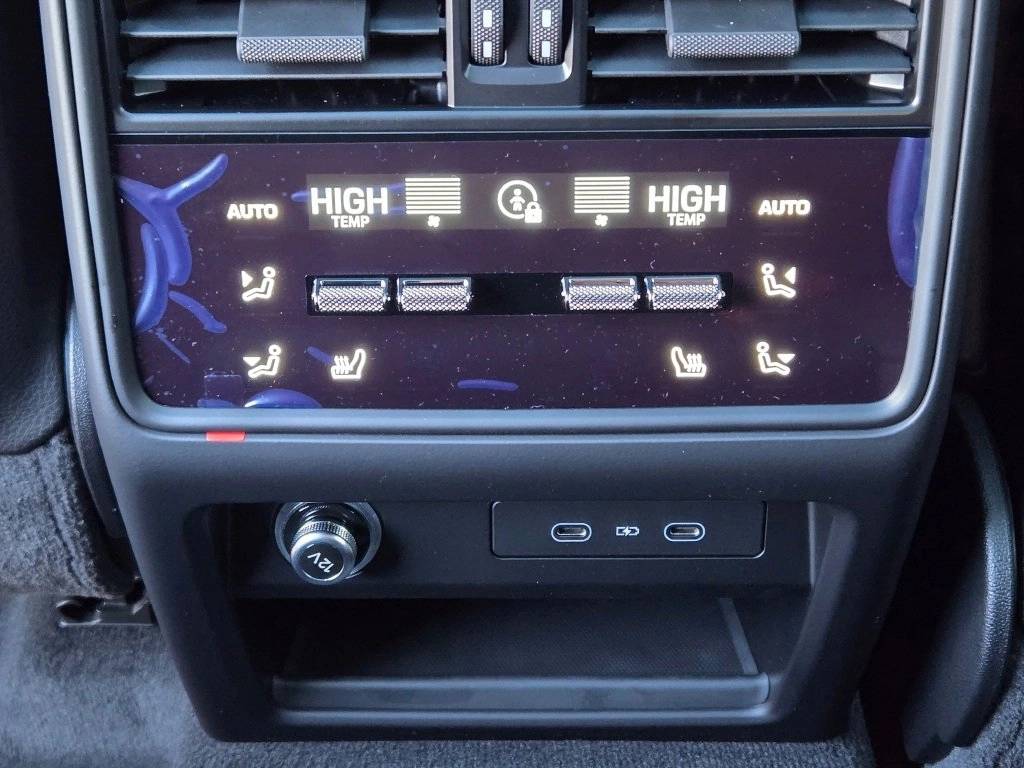 2026 Porsche Cayenne Coupe GTS