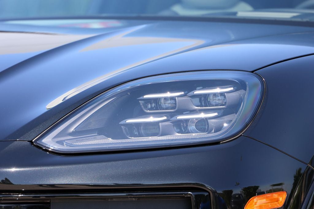 2026 Porsche Cayenne Coupe GTS
