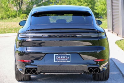 2026 Porsche Cayenne Coupe GTS