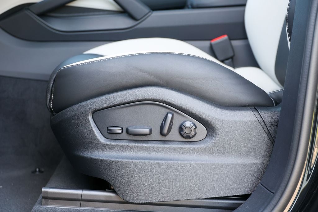 2026 Porsche Cayenne Coupe GTS