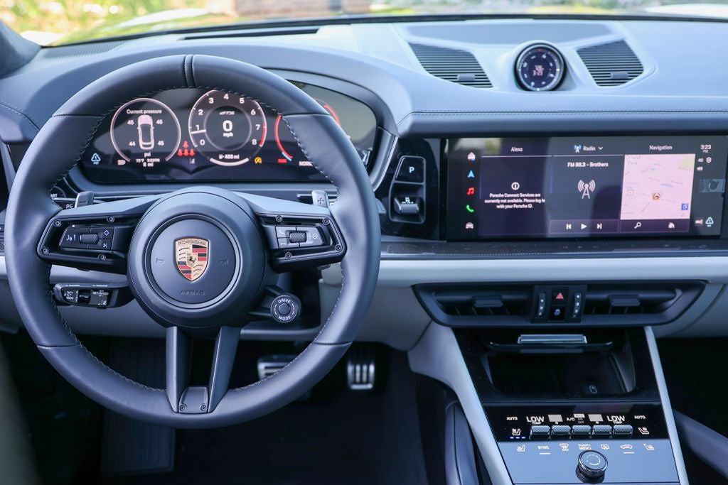 2026 Porsche Cayenne Coupe GTS