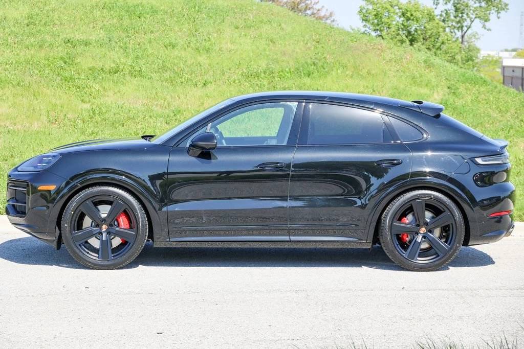 2026 Porsche Cayenne Coupe GTS