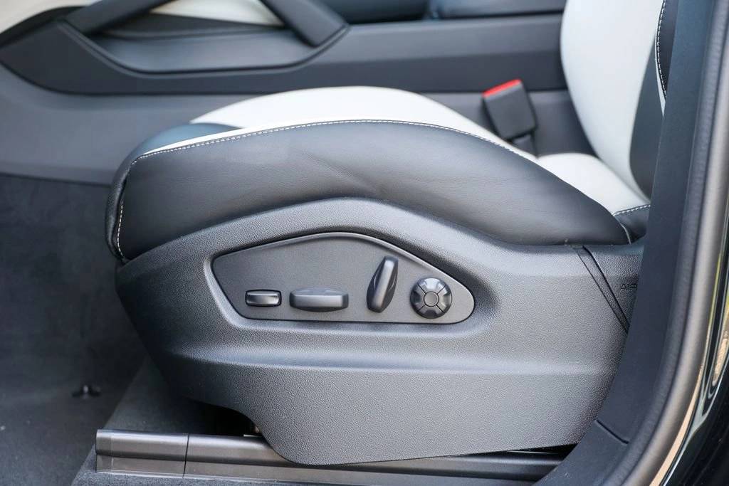 2026 Porsche Cayenne Coupe GTS