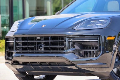 2026 Porsche Cayenne Coupe GTS