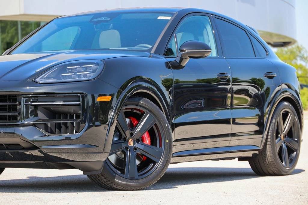 2026 Porsche Cayenne Coupe GTS