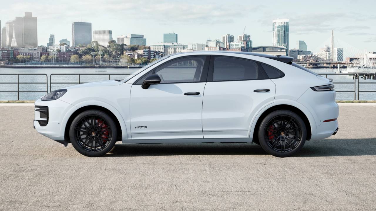 2026 Porsche Cayenne Coupe GTS