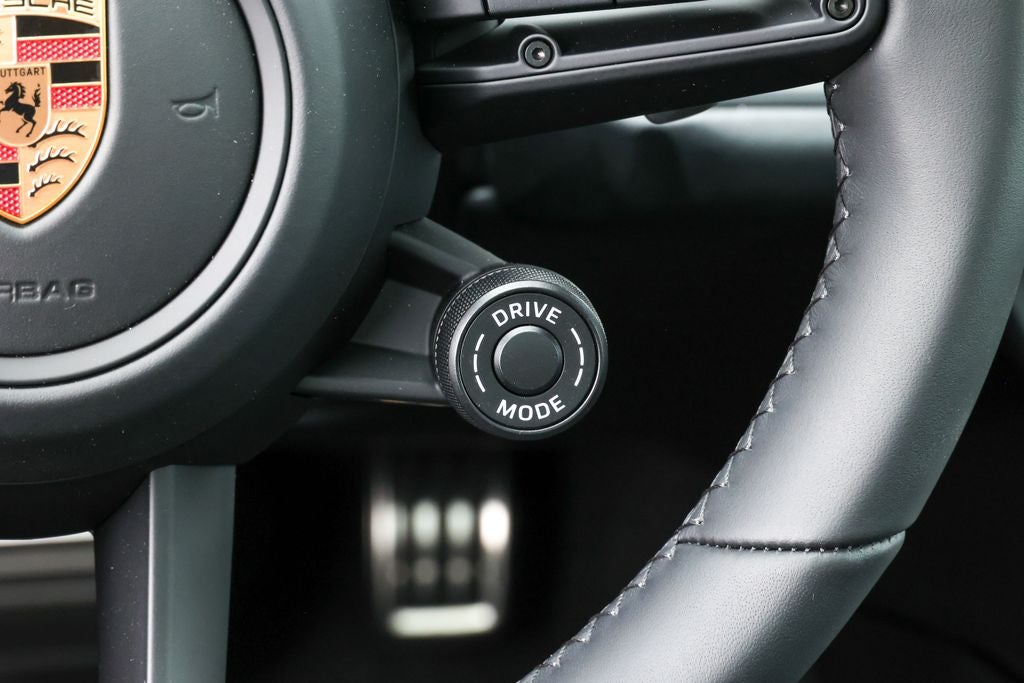 2026 Porsche Cayenne Coupe GTS