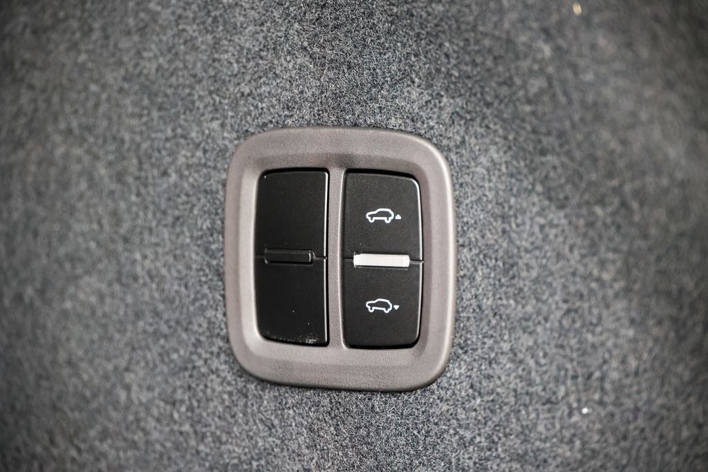 2026 Porsche Cayenne Coupe GTS