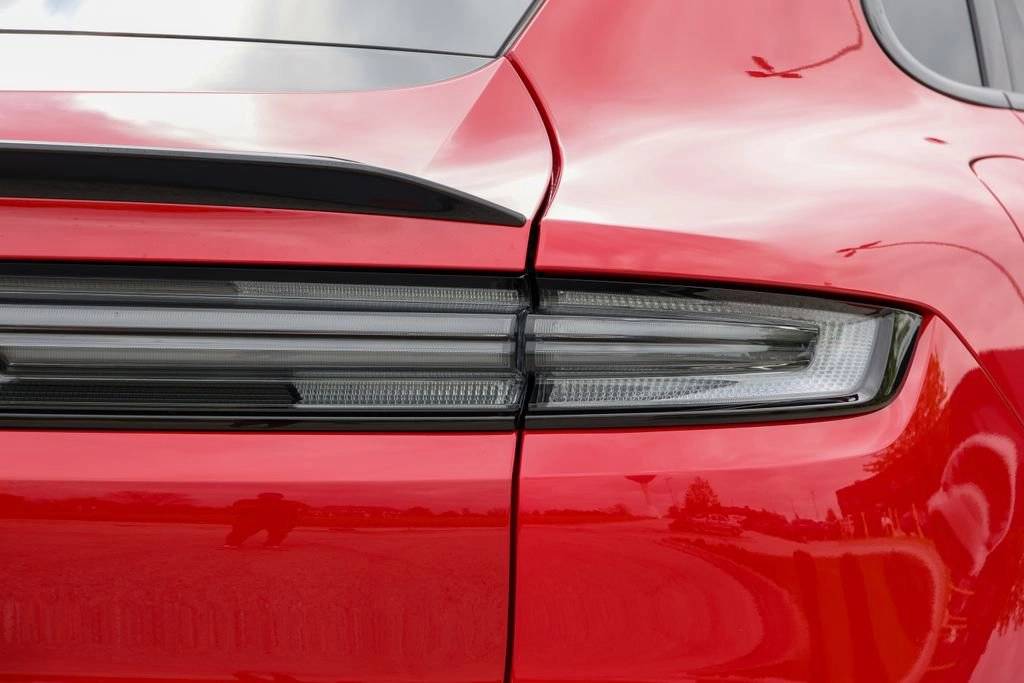 2026 Porsche Cayenne Coupe GTS