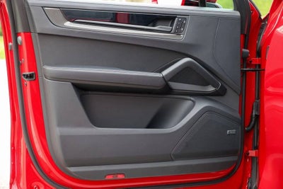 2026 Porsche Cayenne Coupe GTS