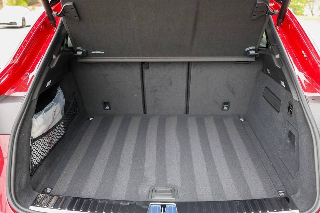 2026 Porsche Cayenne Coupe GTS