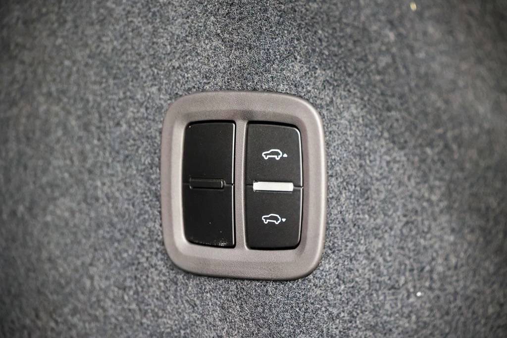 2026 Porsche Cayenne Coupe GTS