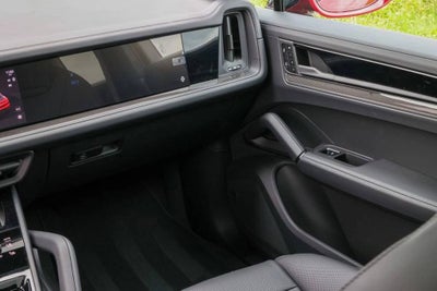 2026 Porsche Cayenne Coupe GTS