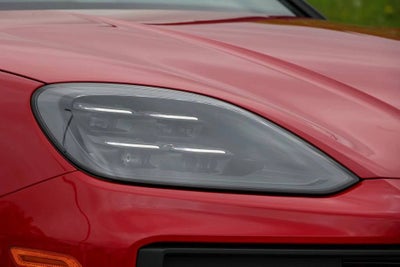 2026 Porsche Cayenne Coupe GTS