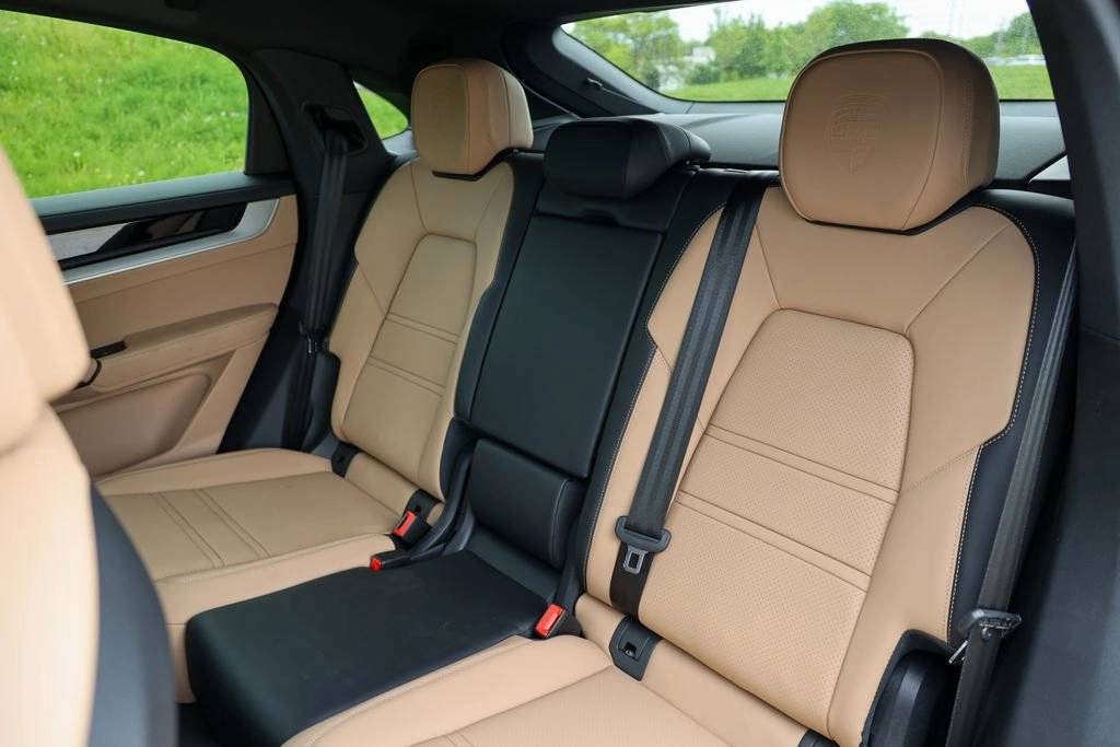 2026 Porsche Cayenne Coupe S