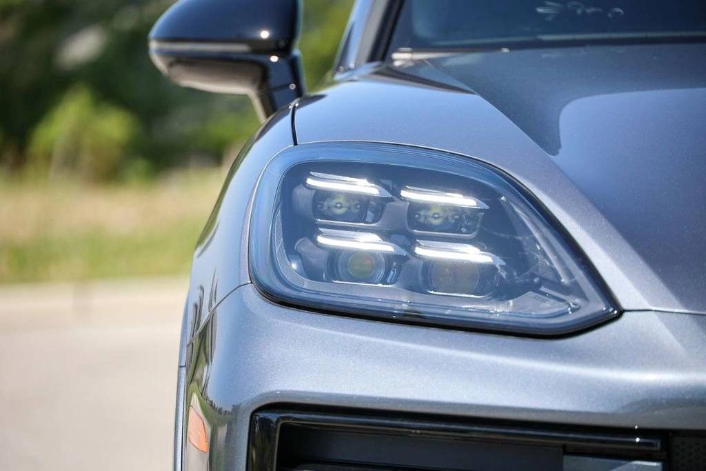 2026 Porsche Cayenne Coupe S