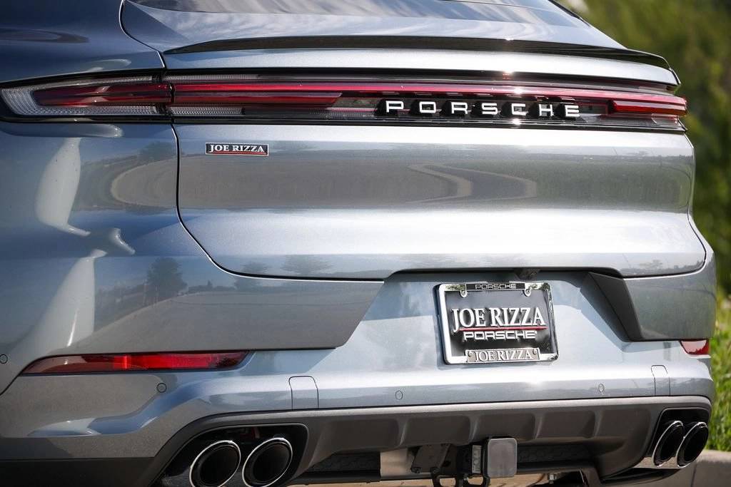 2026 Porsche Cayenne E-Hybrid Coupe S