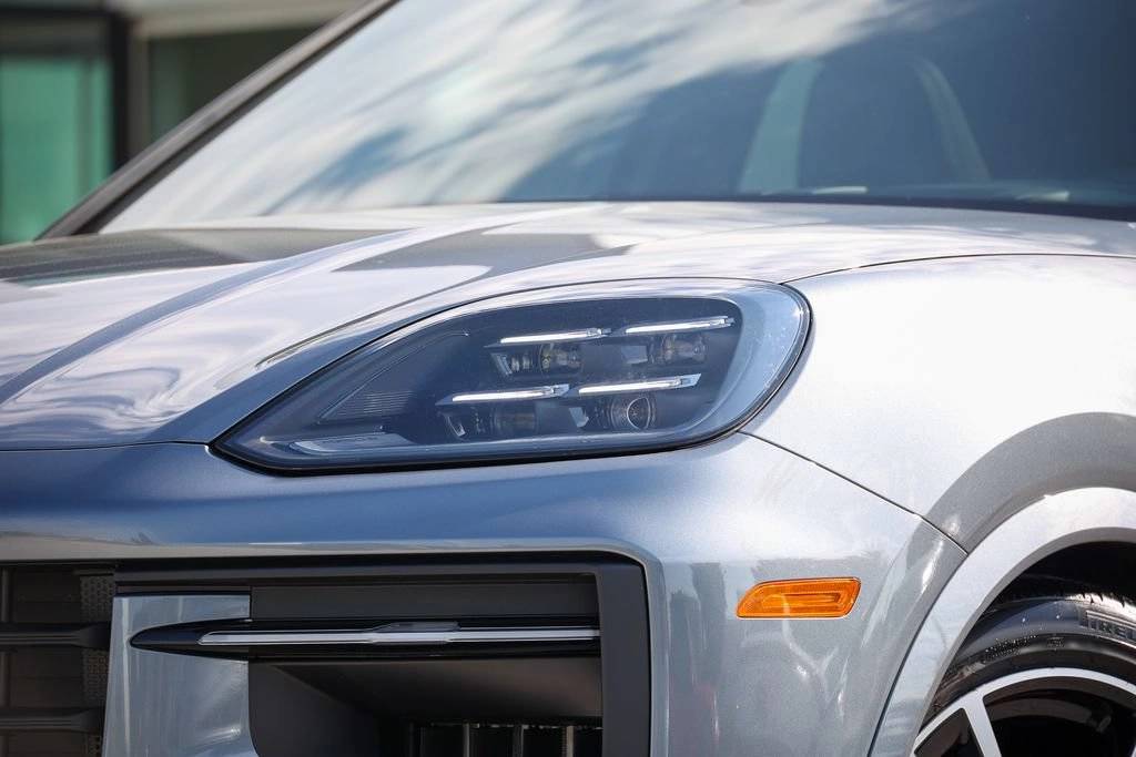 2026 Porsche Cayenne E-Hybrid Coupe S