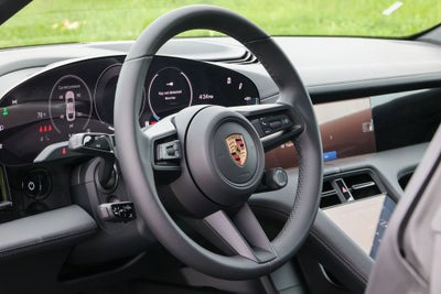 2026 Porsche Taycan 4 Black Edition 4