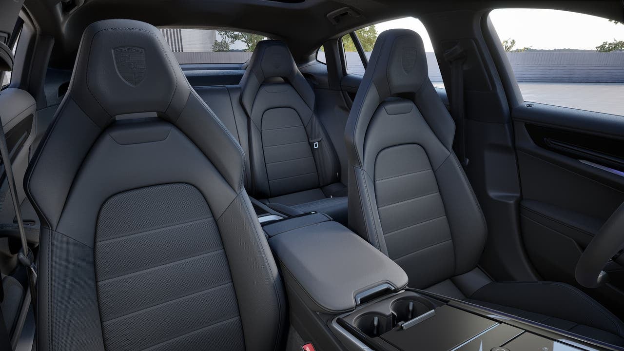 2027 Porsche Panamera 4 Base