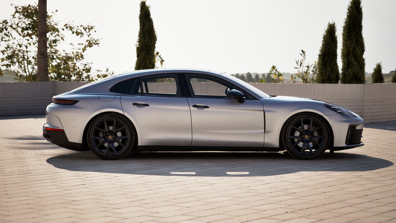 2027 Porsche Panamera 4 Base