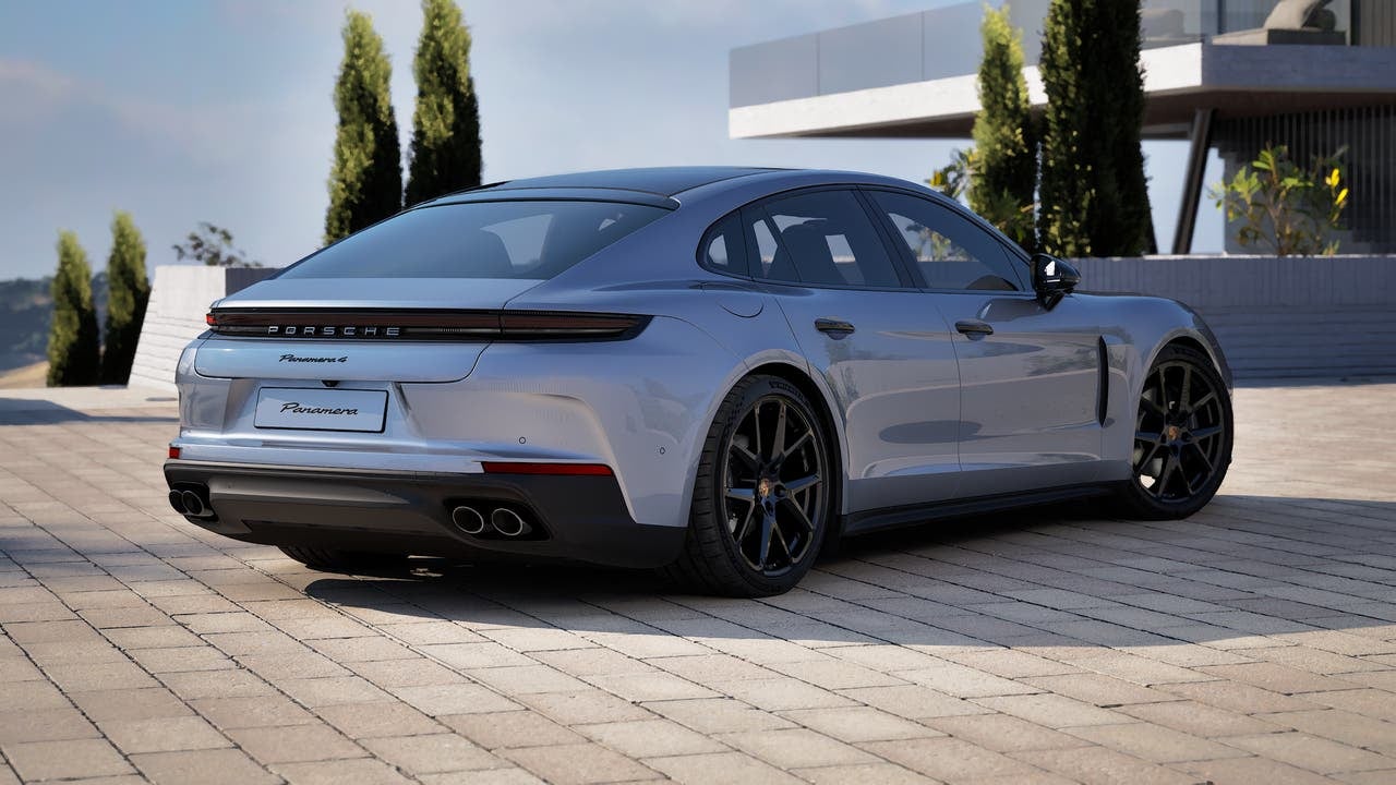 2027 Porsche Panamera 4 Base