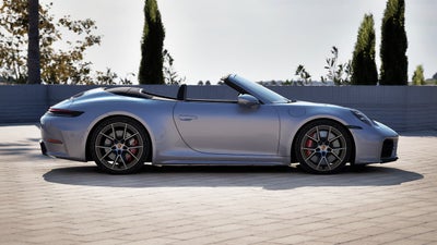 2027 Porsche 911 Carrera 4S Cabriolet Base