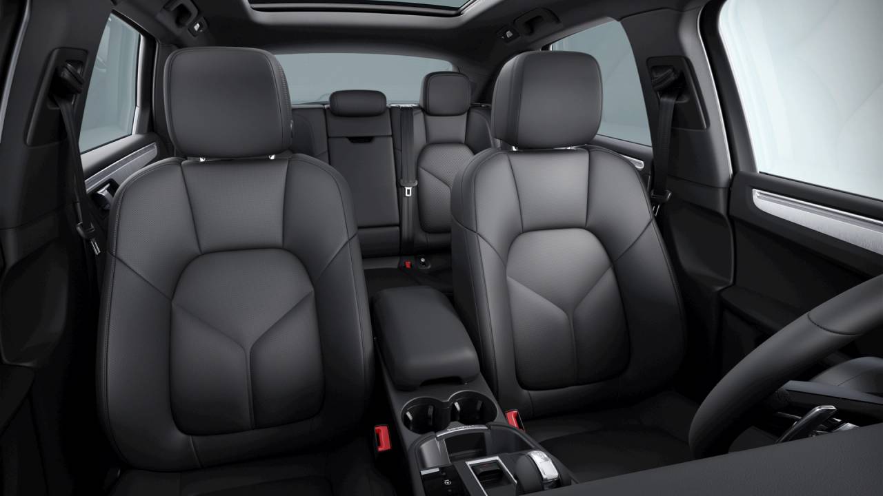 2026 Porsche Macan Base