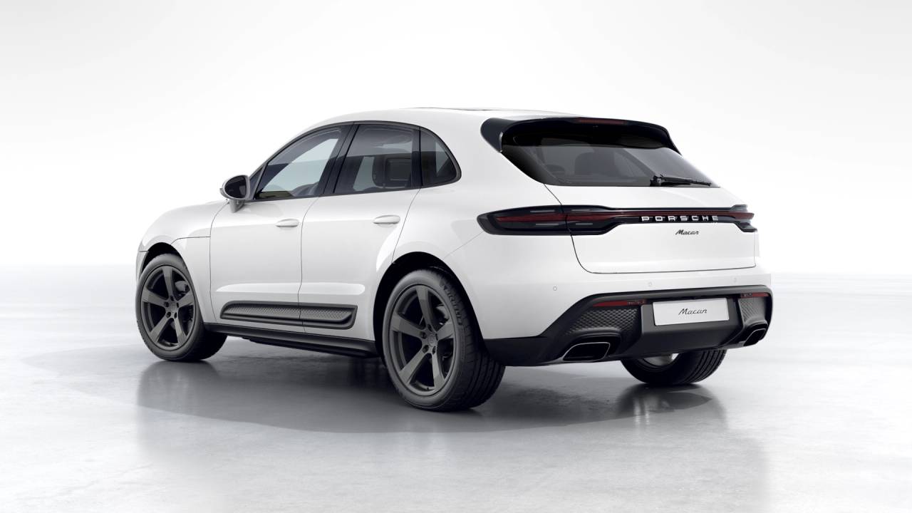 2026 Porsche Macan Base