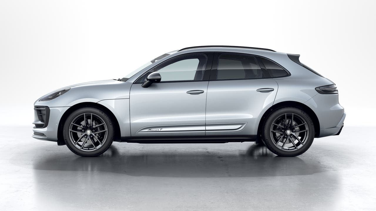 2026 Porsche Macan T Base