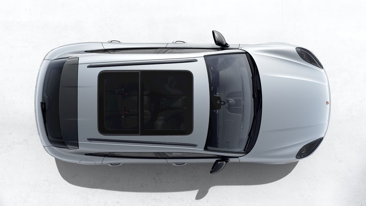 2026 Porsche Macan T Base