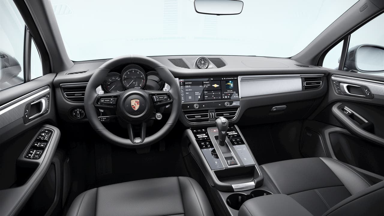 2026 Porsche Macan T Base