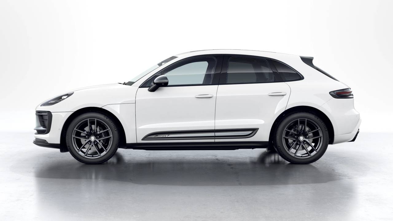2026 Porsche Macan T Base