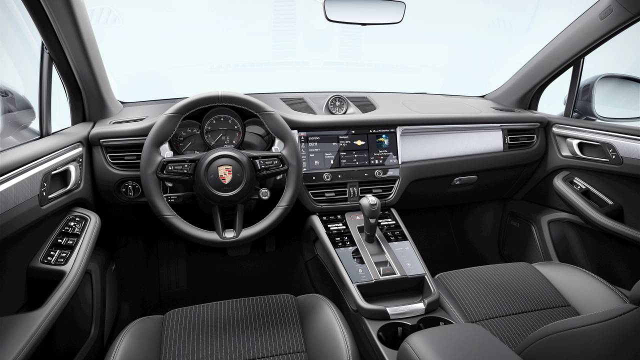 2026 Porsche Macan T Base